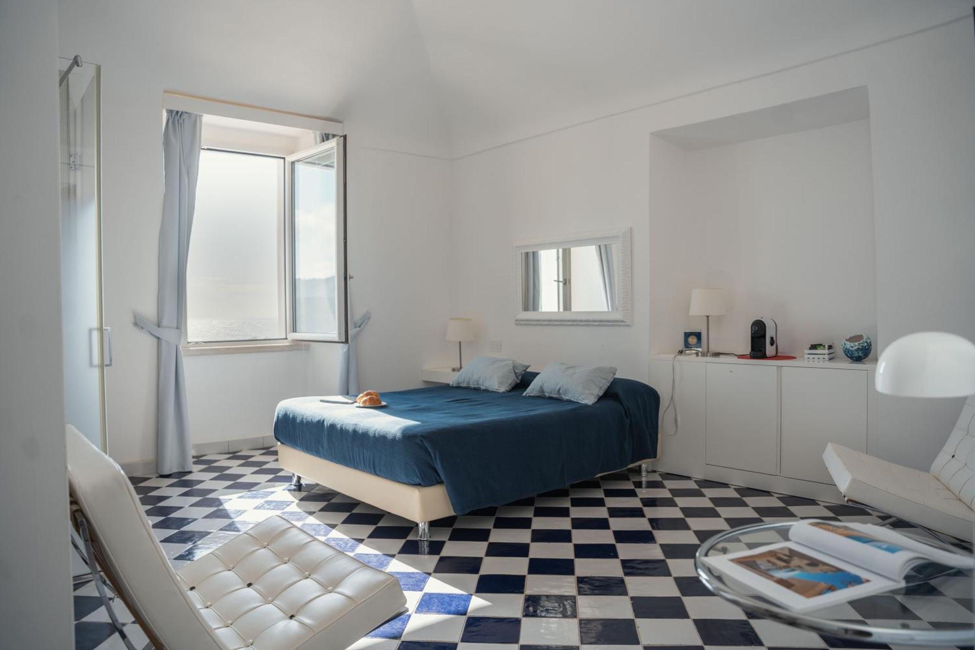 Ganimede Centro Storico Apartment สแปร์ลองกา ภายนอก รูปภาพ